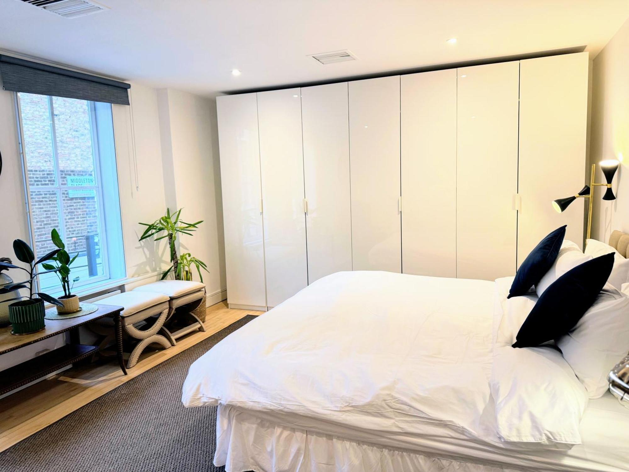 Spacious West End Duplex Apartment, W1 Central Londen Buitenkant foto